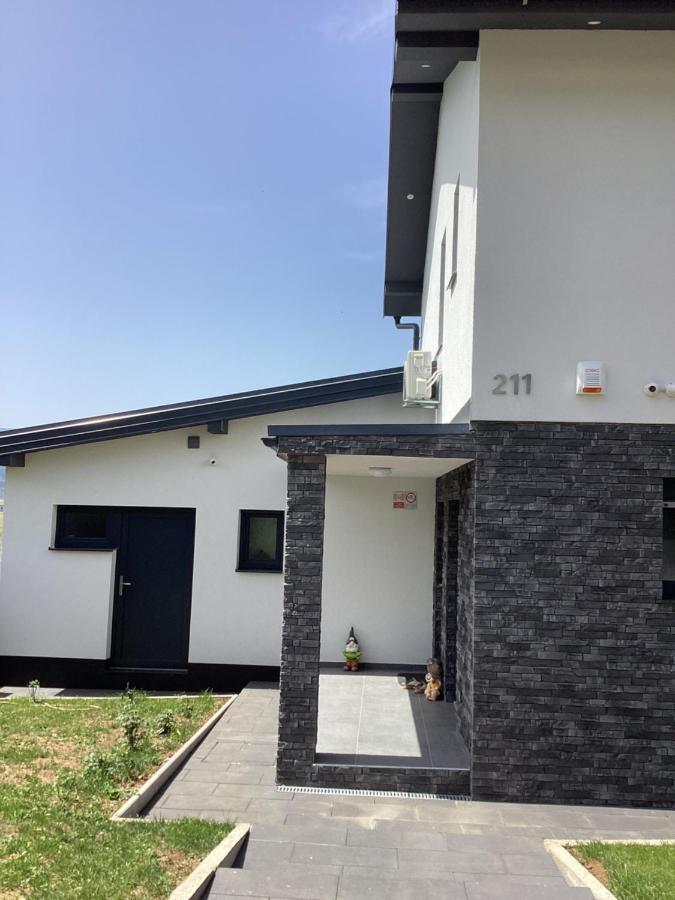 Villa Biser Gacke Sinac Zewnętrze zdjęcie